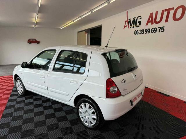 Renault Clio image 5