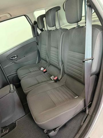 Renault Scénic image 3