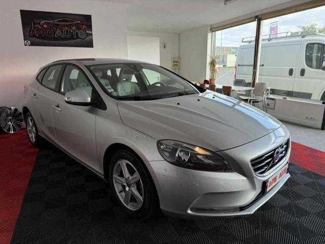Volvo V40 image 5