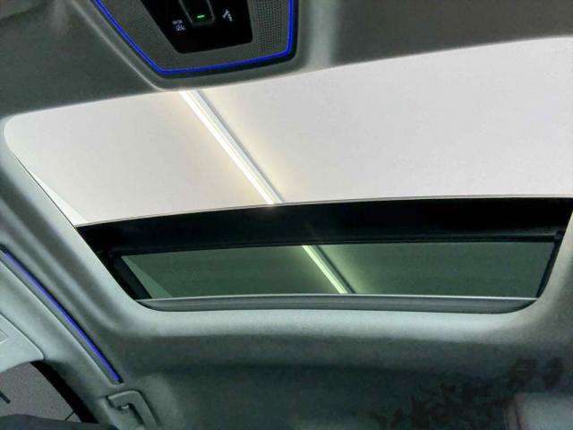 Audi A8 L image 5