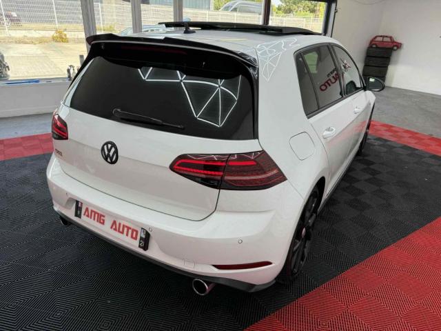 Volkswagen Golf image 8