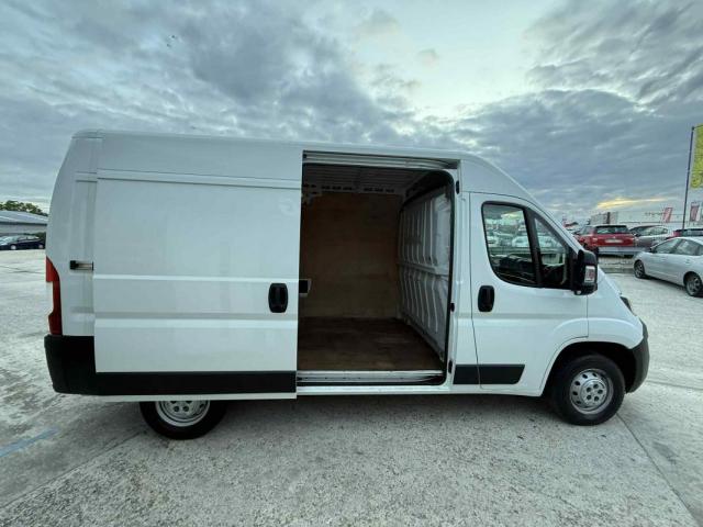 Peugeot Boxer image 5