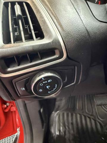 Ford Focus image 4