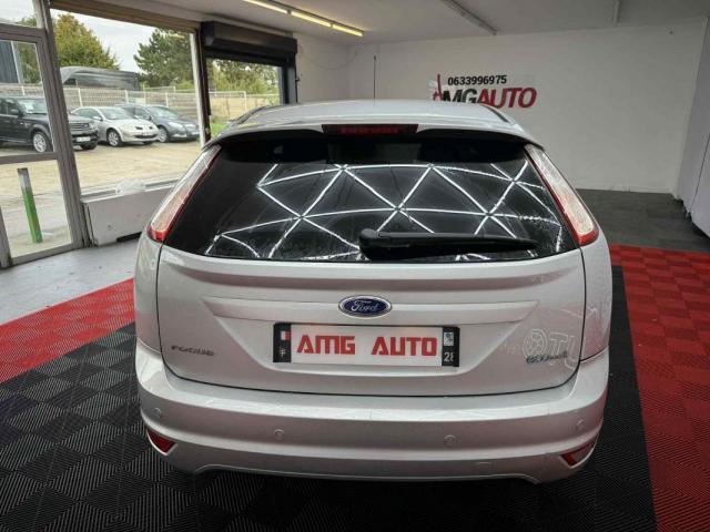 Ford Focus image 5