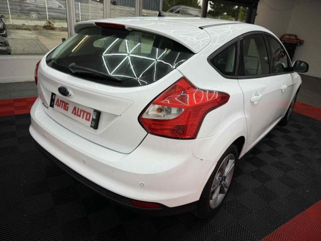 Ford Focus image 5