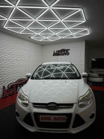 Ford Focus image 8