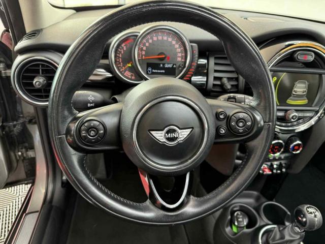 Mini Cooper image 5