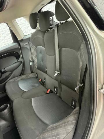 Mini Cooper image 7