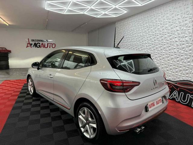 Renault Clio image 8