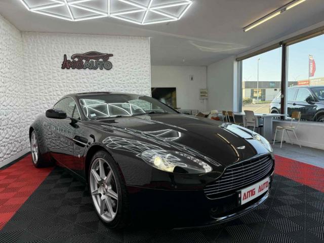 Aston Martin V8 Vantage image 6