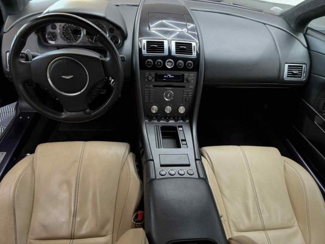 Aston Martin V8 Vantage image 9