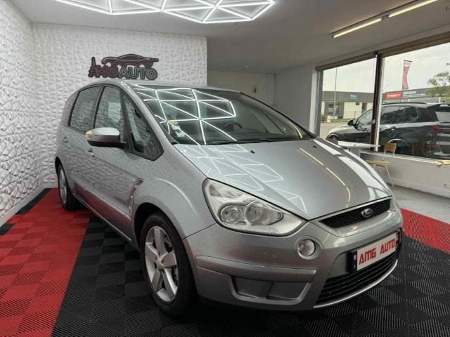 Ford S-Max image 8
