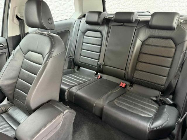 Volkswagen Golf image 7
