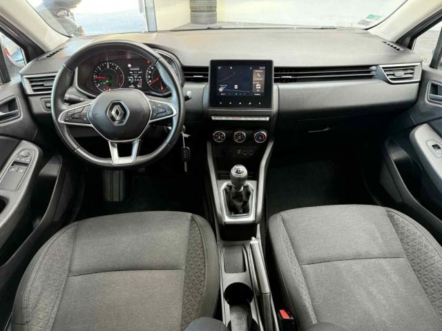 Renault Clio image 9