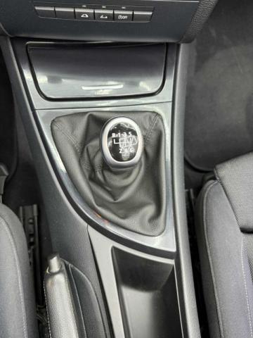 Bmw 118 image 8