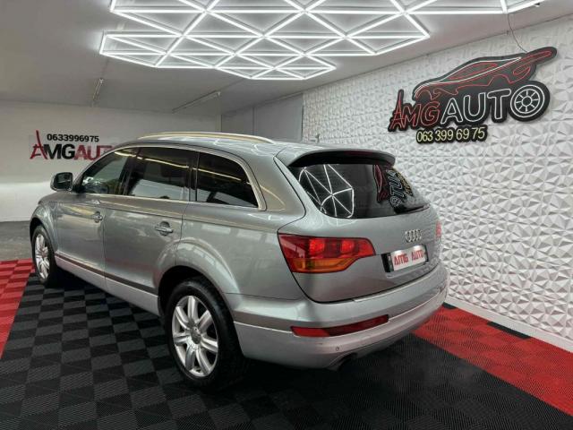 Audi Q7 image 8