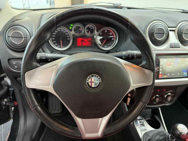 Alfa Romeo Mito image 8