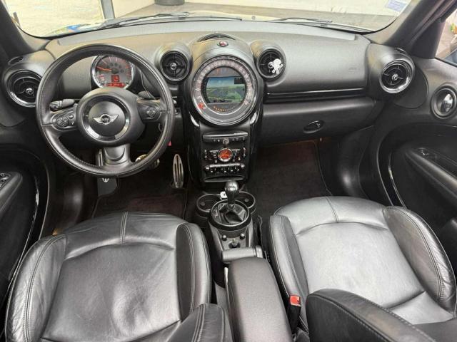 Mini Countryman image 9