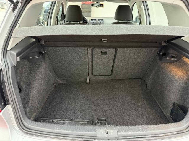 Volkswagen Golf image 3