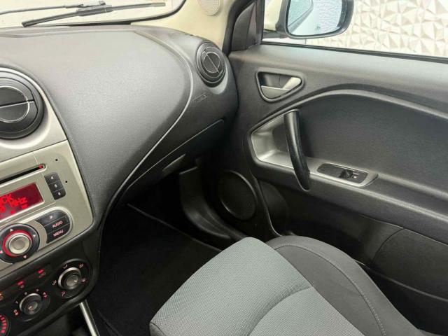 Alfa Romeo Mito image 2