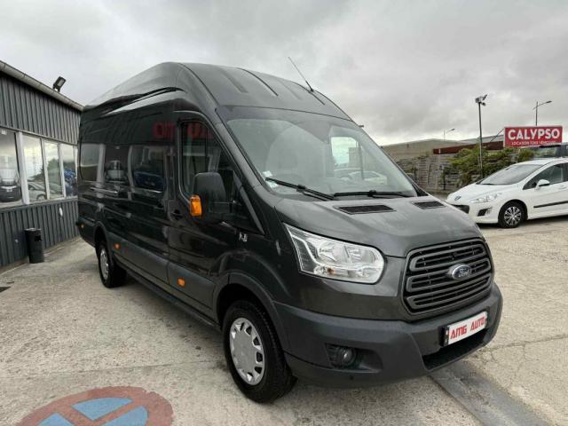 Ford Transit image 8