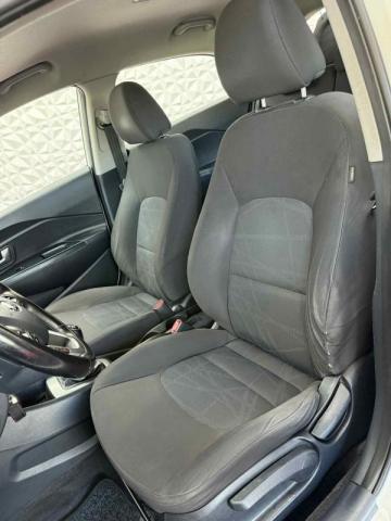 Kia Rio image 1