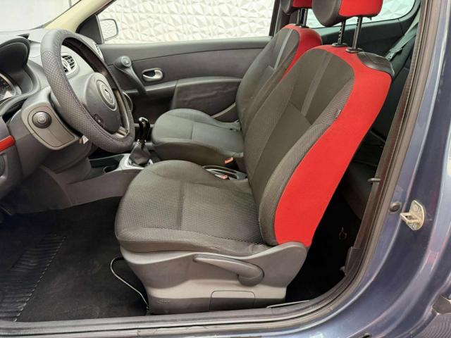 Renault Clio image 3