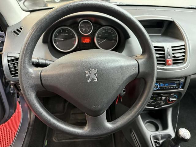 Peugeot 206+ image 6