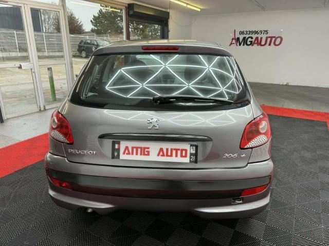 Peugeot 206+ image 9