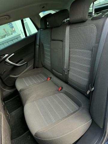 Opel Insignia Sports Tourer image 4