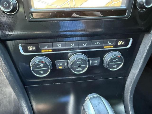 Volkswagen Golf Sw image 6