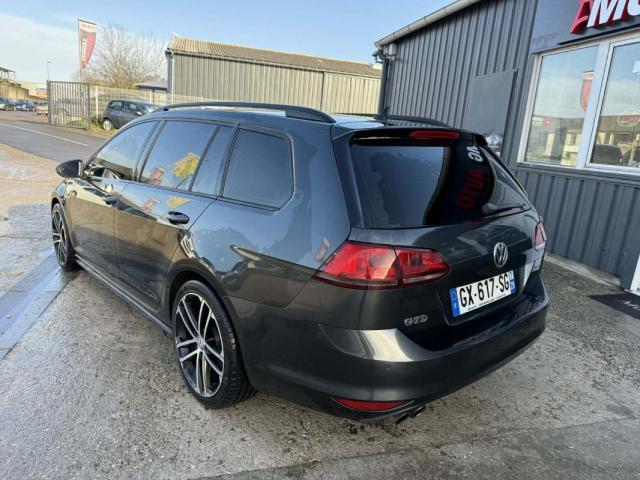 Volkswagen Golf Sw image 7