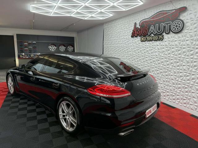 Porsche Panamera image 2