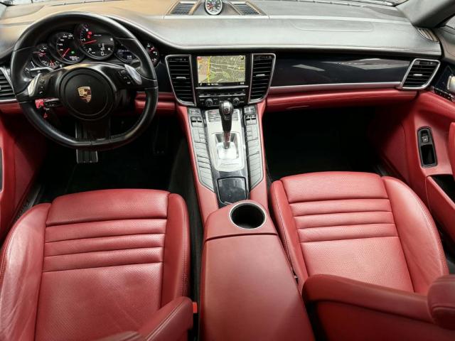 Porsche Panamera image 4