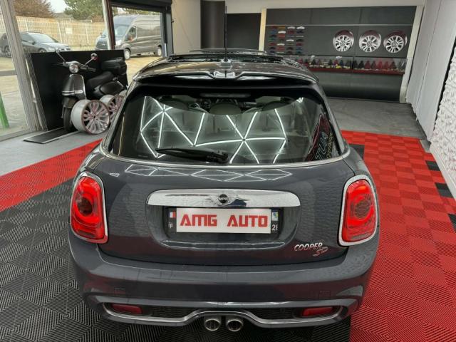 Mini Cooper Sd image 7