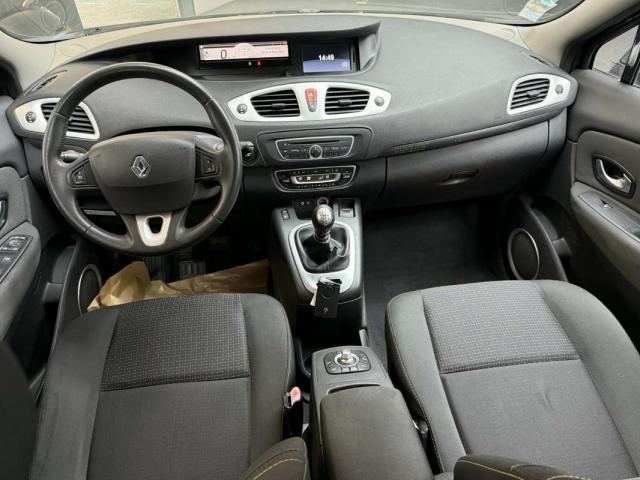 Renault Scénic image 8