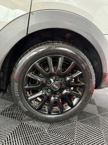 Mini Cooper Sd image 7