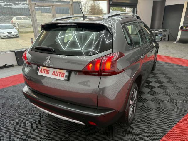 Peugeot 2008 image 9