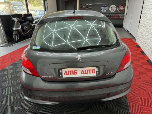 Peugeot 207 image 7