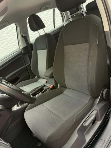 Volkswagen Golf image 5