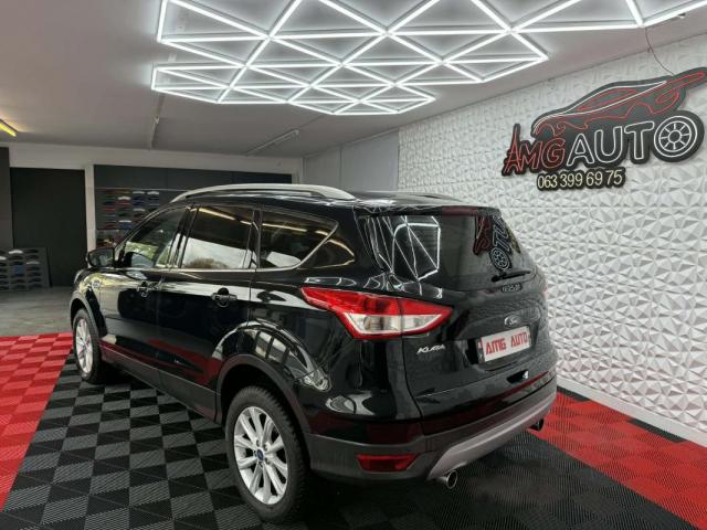 Ford Kuga image 4
