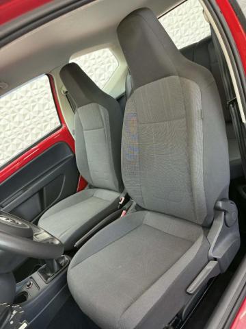 Volkswagen Up! image 5