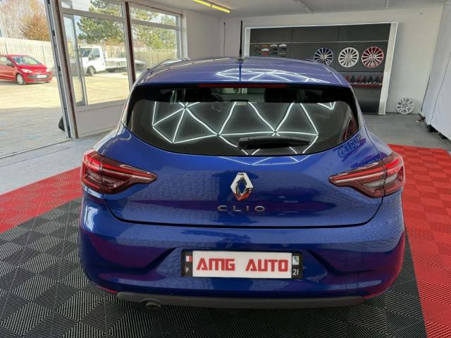 Renault Clio image 2