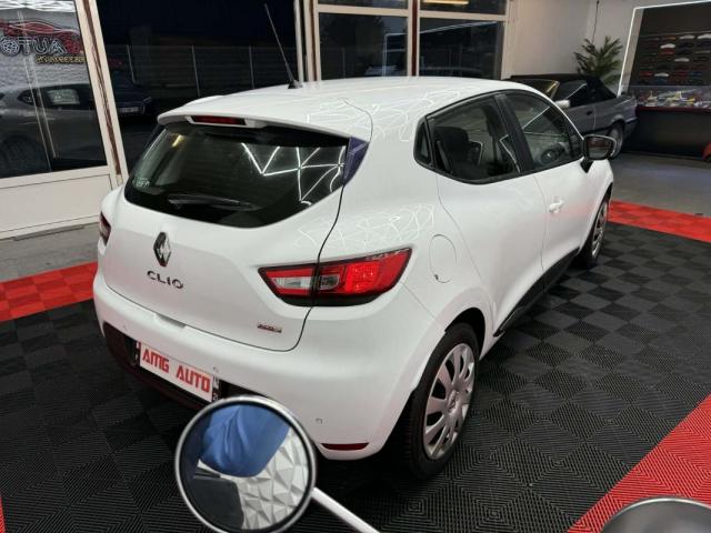 Renault Clio image 6