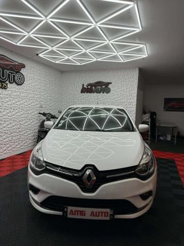 Renault Clio image 1