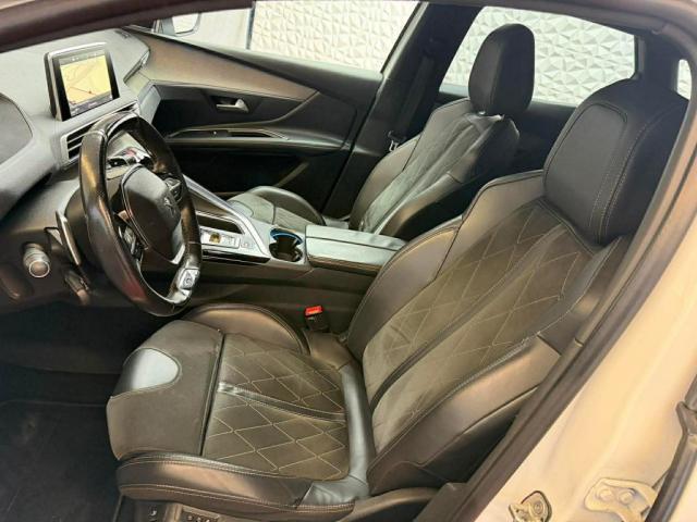 Peugeot 3008 image 8