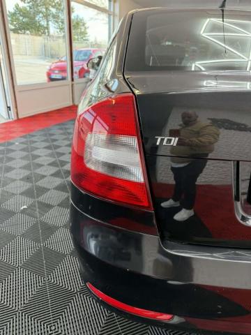 Skoda Octavia image 8