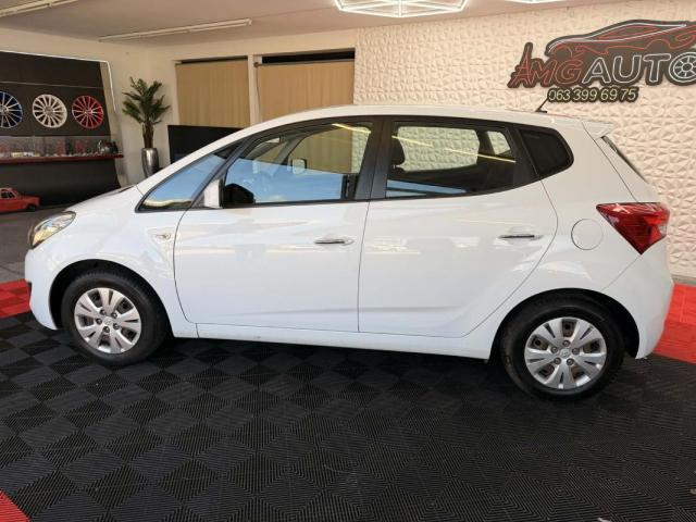 Hyundai Ix20 image 6