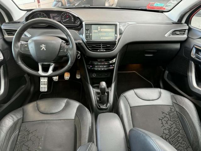 Peugeot 208 image 3