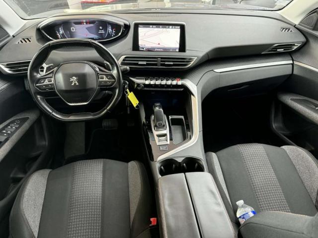 Peugeot 3008 image 9